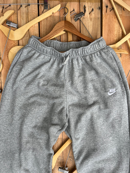Pantalón de buzo Nike | Talla S