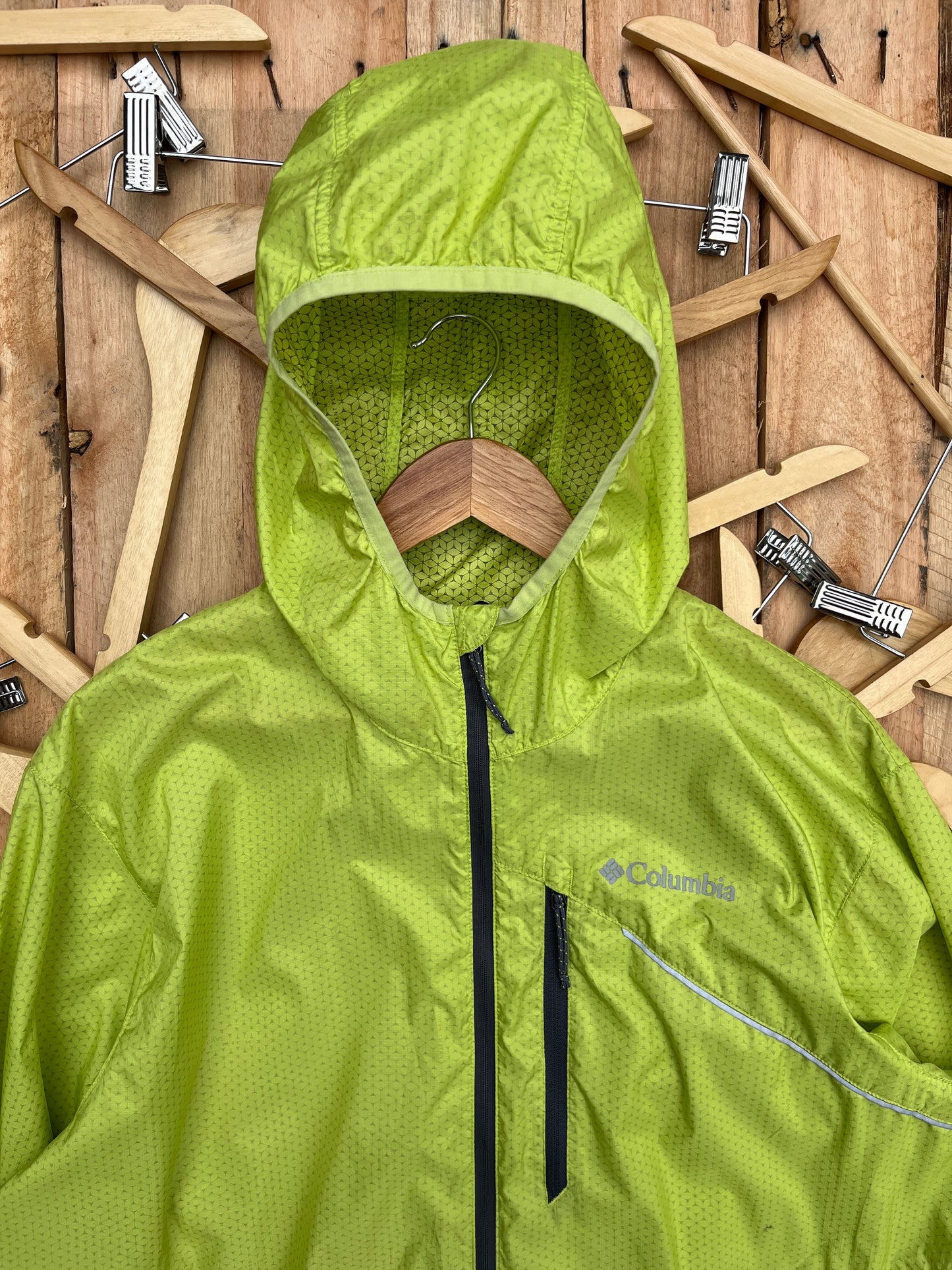 Chaqueta cortavientos Columbia (L)