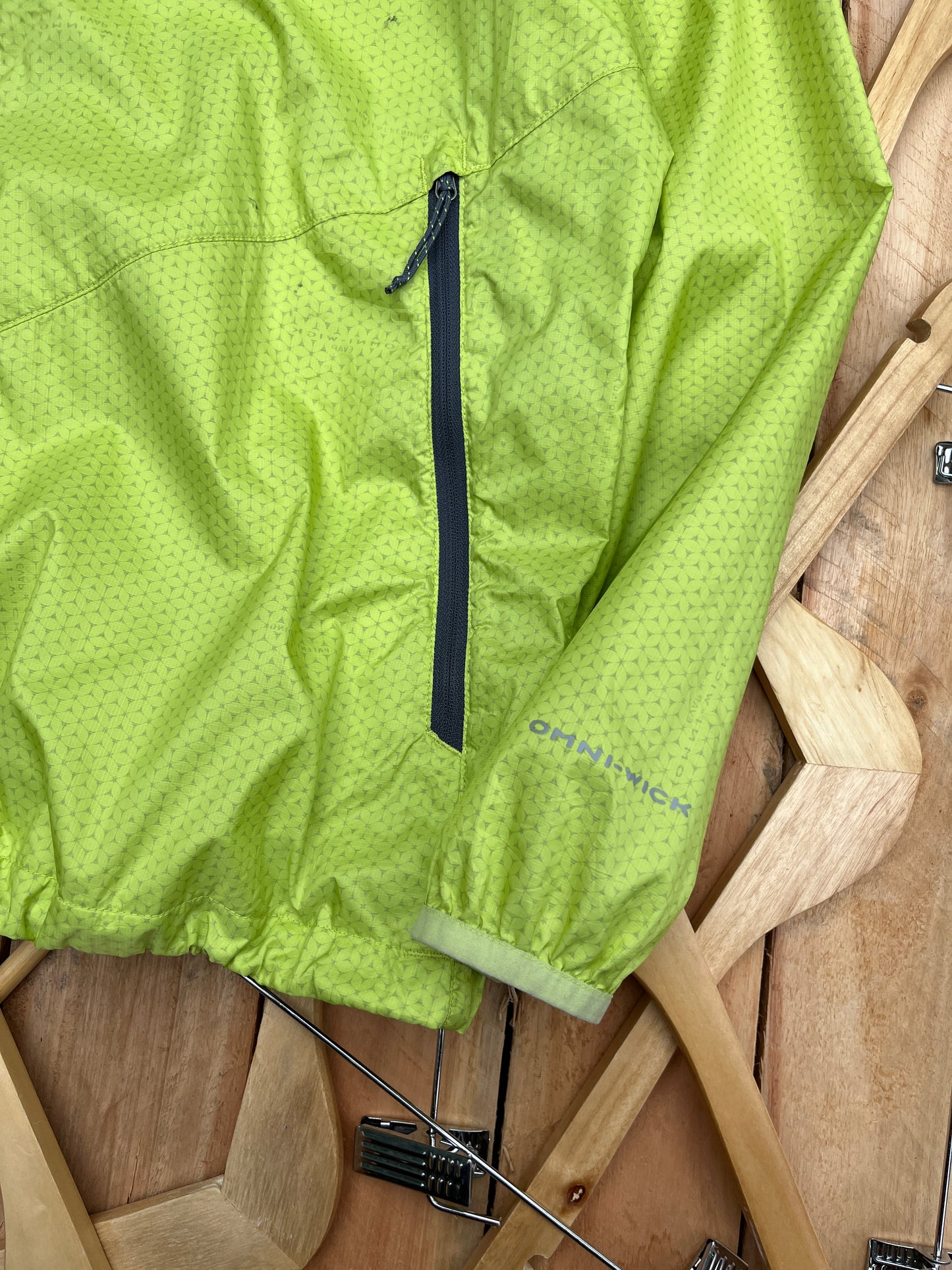 Chaqueta cortavientos Columbia (L)