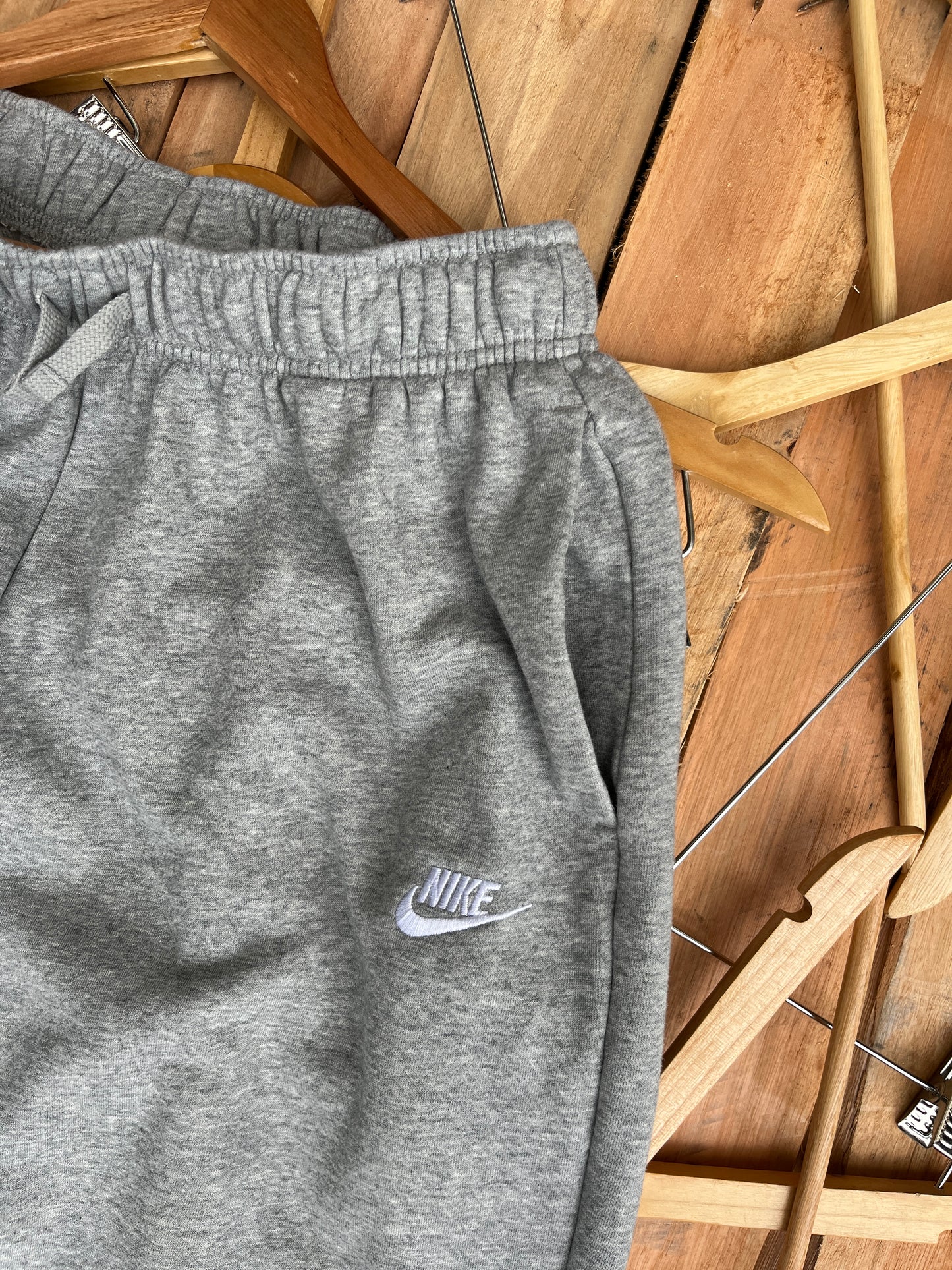 Pantalón de buzo Nike (S)