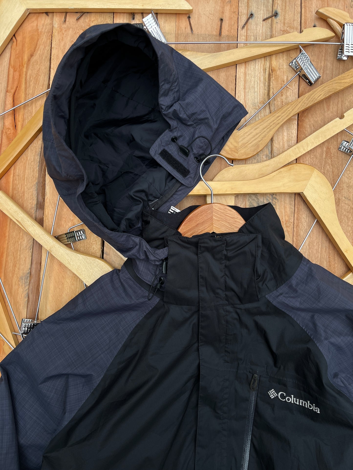 Chaqueta impermeable Columbia (L)