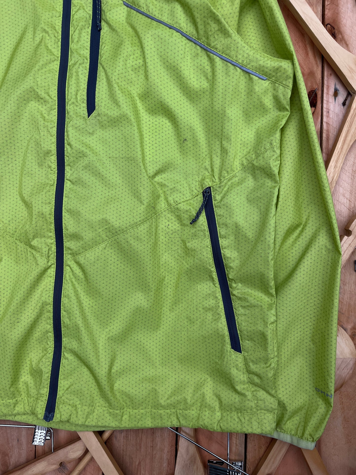 Chaqueta cortavientos Columbia (L)