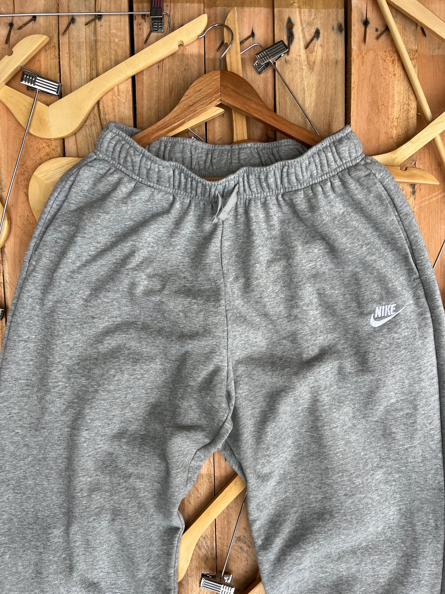 Pantalón de buzo Nike (S)